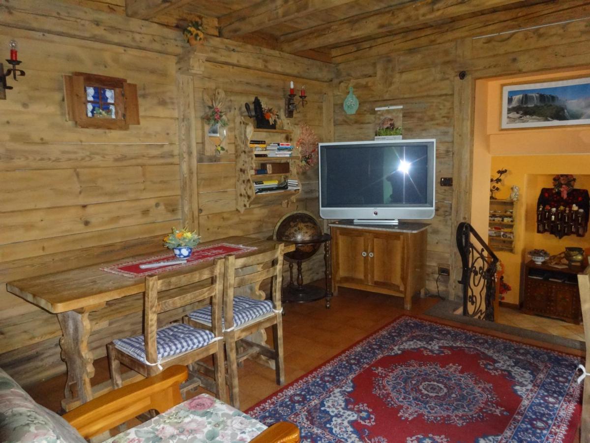 Hotel Genzianella Presenaio Luaran gambar