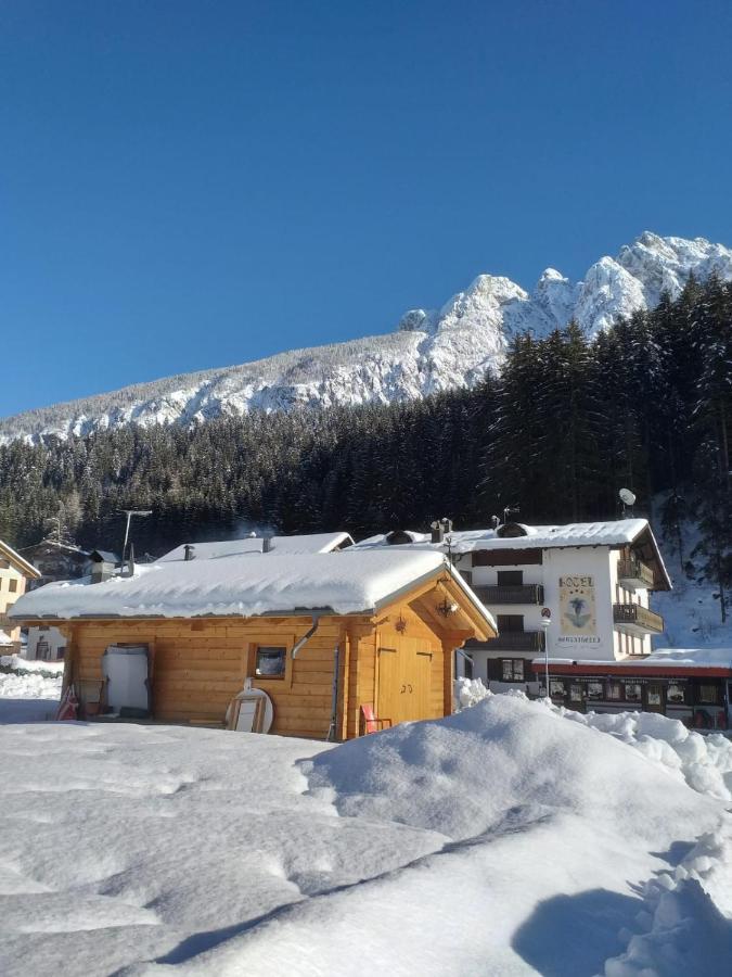 Hotel Genzianella Presenaio Luaran gambar