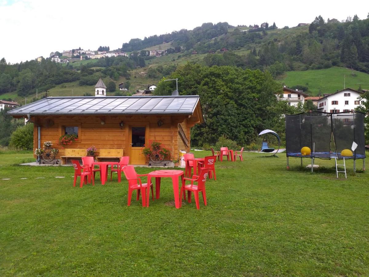 Hotel Genzianella Presenaio Luaran gambar