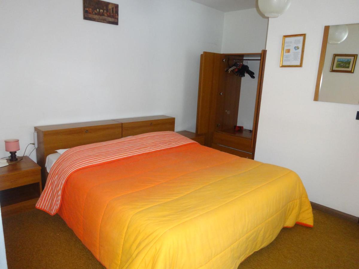 Hotel Genzianella Presenaio Luaran gambar